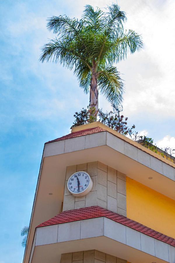 La Casa Del Reloj Hotel Kota Meksiko Bagian luar foto
